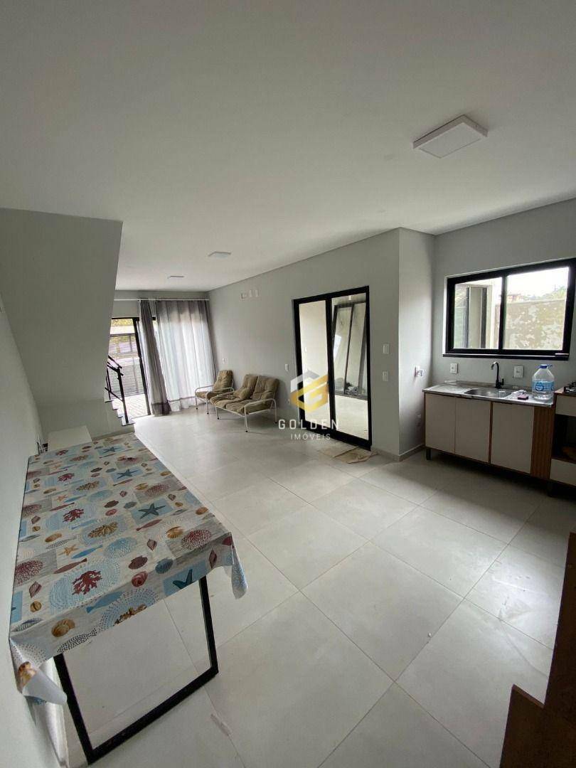 Sobrado à venda com 3 quartos, 107m² - Foto 3