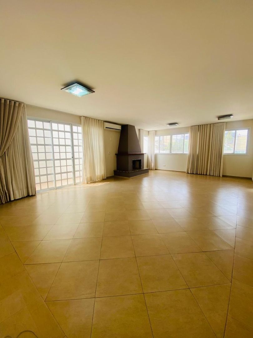 Casa à venda com 4 quartos, 327m² - Foto 8