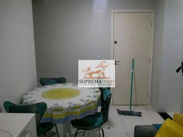 Apartamento à venda com 2 quartos, 39m² - Foto 2