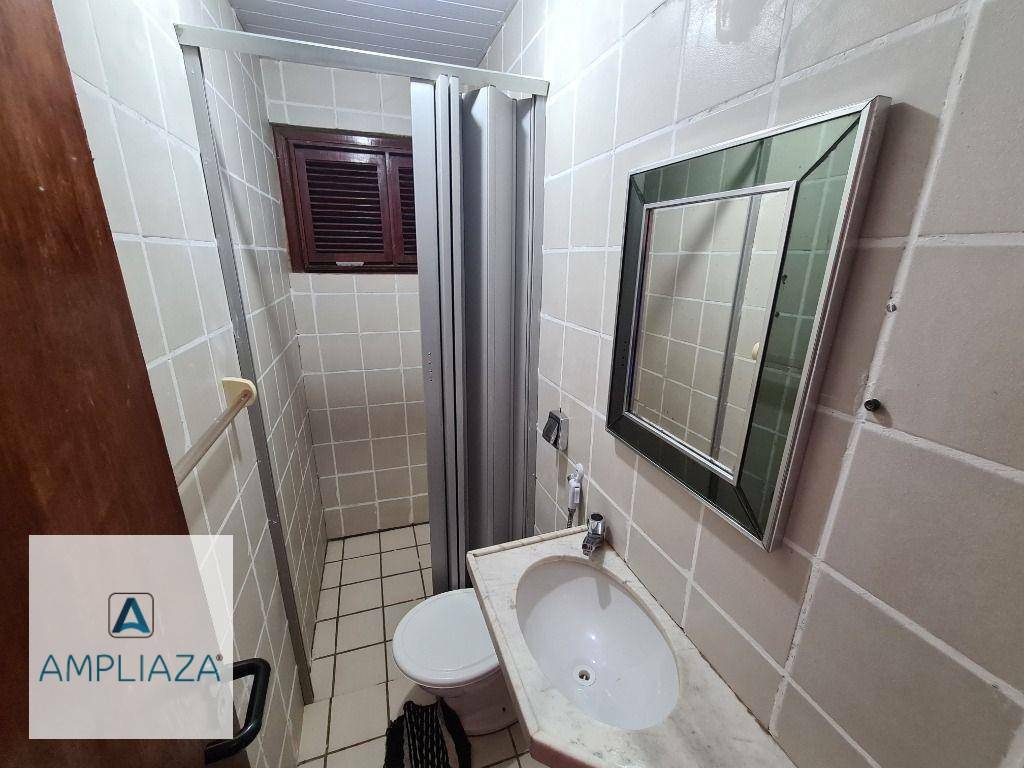 Casa à venda com 4 quartos, 300m² - Foto 19