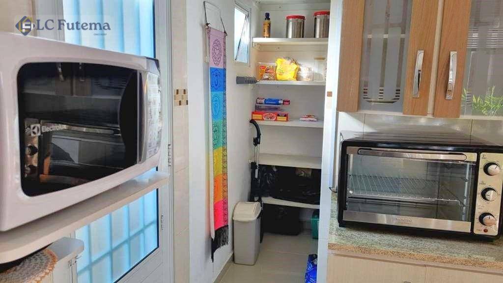 Casa de Condomínio à venda com 3 quartos, 183m² - Foto 17