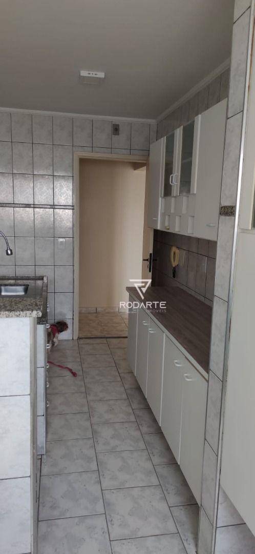 Apartamento para alugar com 2 quartos, 68m² - Foto 13