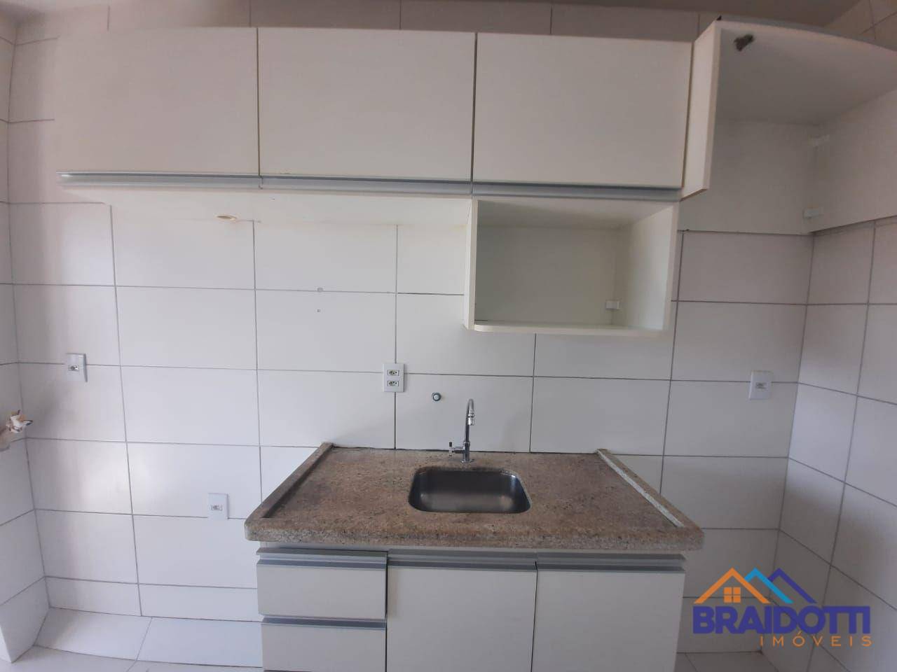 Apartamento à venda com 3 quartos, 76m² - Foto 6