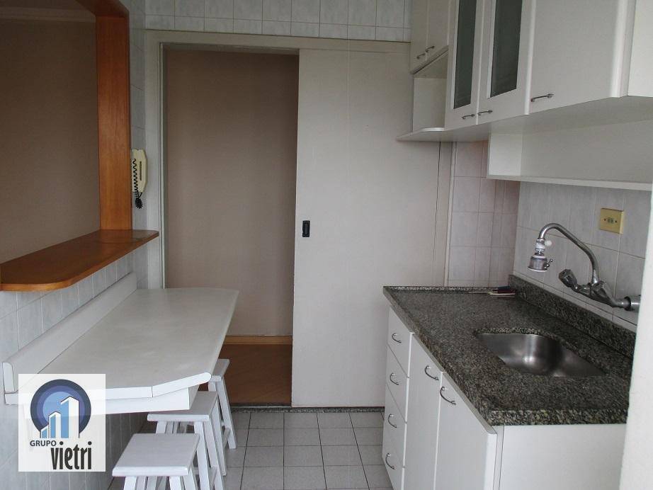 Apartamento à venda com 2 quartos, 58m² - Foto 12