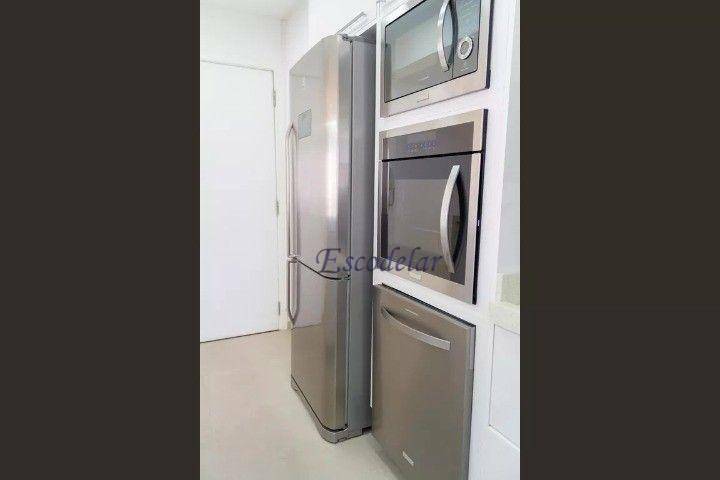 Apartamento à venda com 2 quartos, 70m² - Foto 17