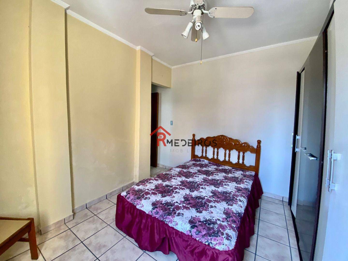 Apartamento à venda com 2 quartos, 70m² - Foto 12