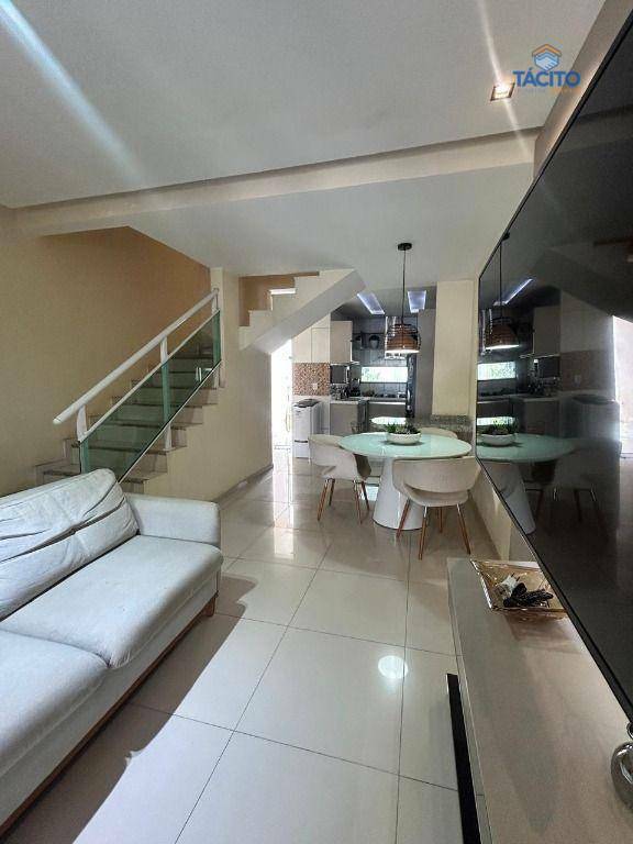 Casa à venda com 2 quartos, 88m² - Foto 3