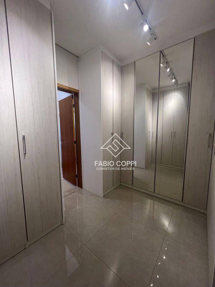 Casa de Condomínio à venda com 3 quartos, 240m² - Foto 13