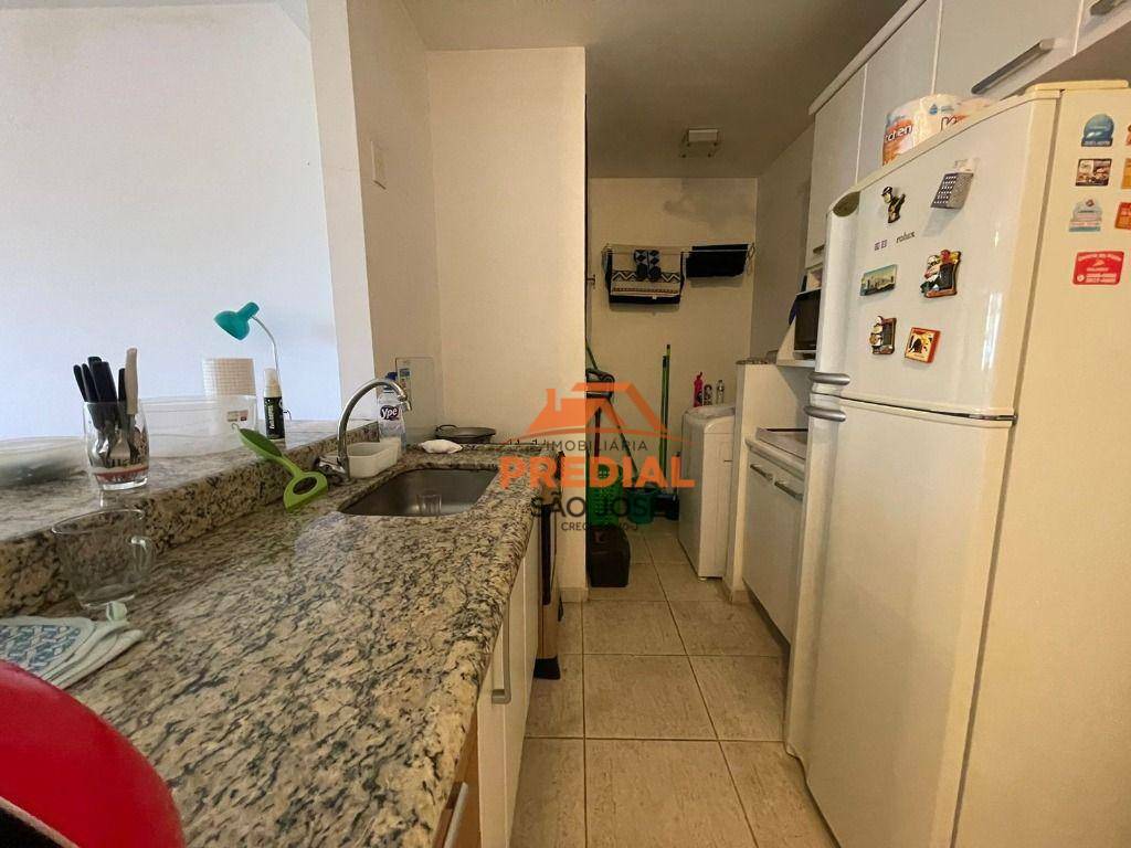 Apartamento à venda com 1 quarto, 46m² - Foto 3