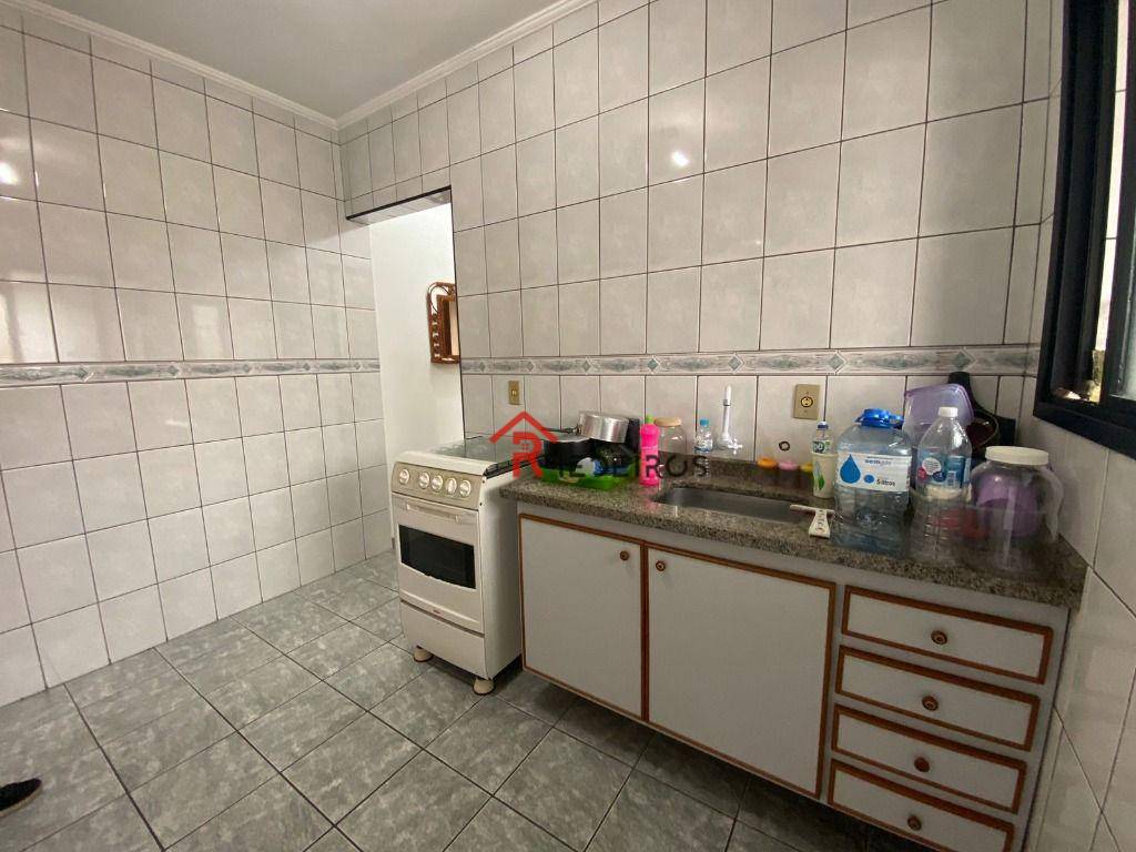 Apartamento à venda com 1 quarto, 60m² - Foto 12