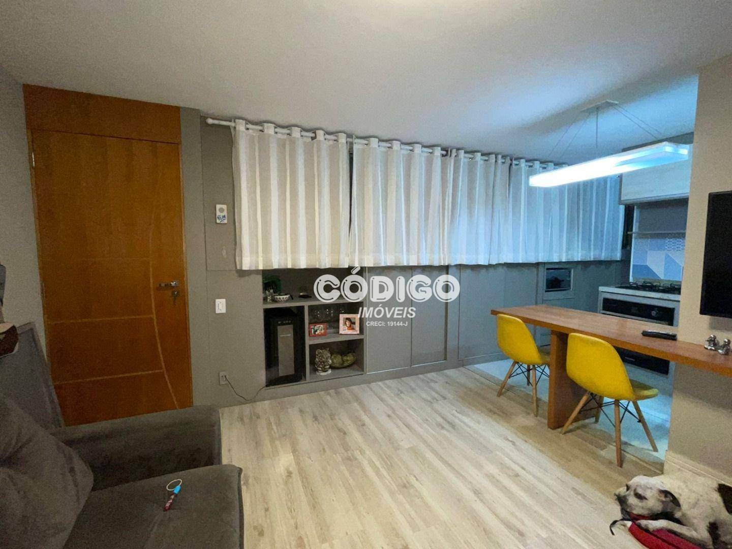 Apartamento à venda com 2 quartos, 62m² - Foto 2