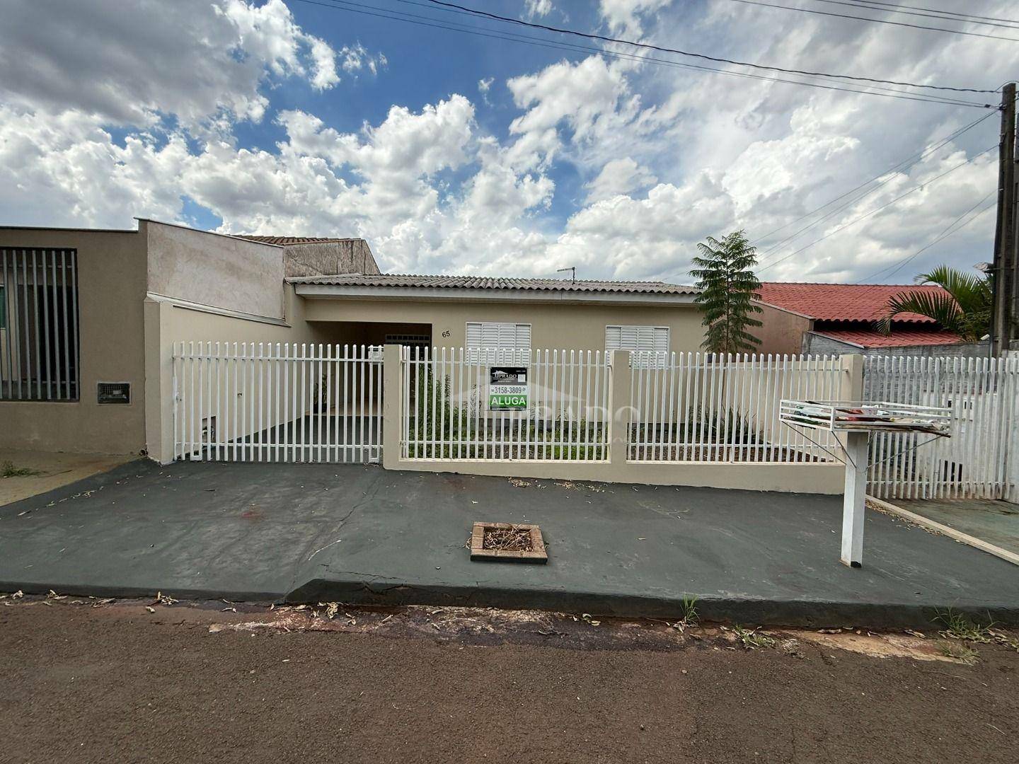 Casa, 3 quartos, 75 m² - Foto 1