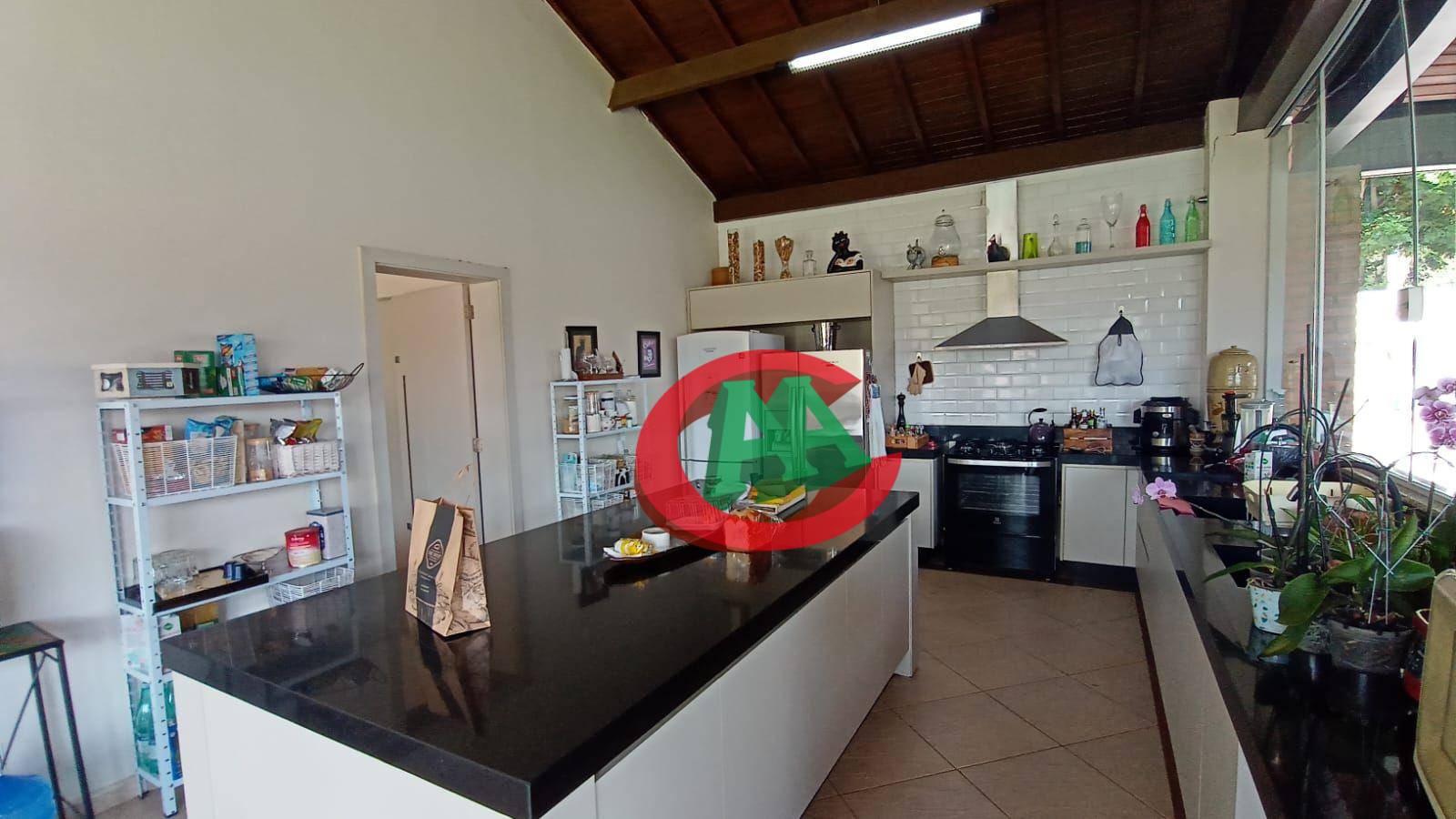 Chácara à venda com 5 quartos, 490m² - Foto 3