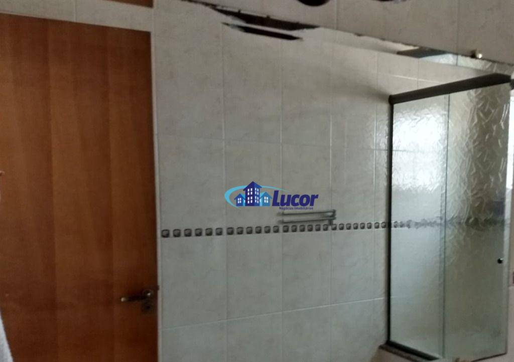 Sobrado à venda com 3 quartos, 250m² - Foto 27