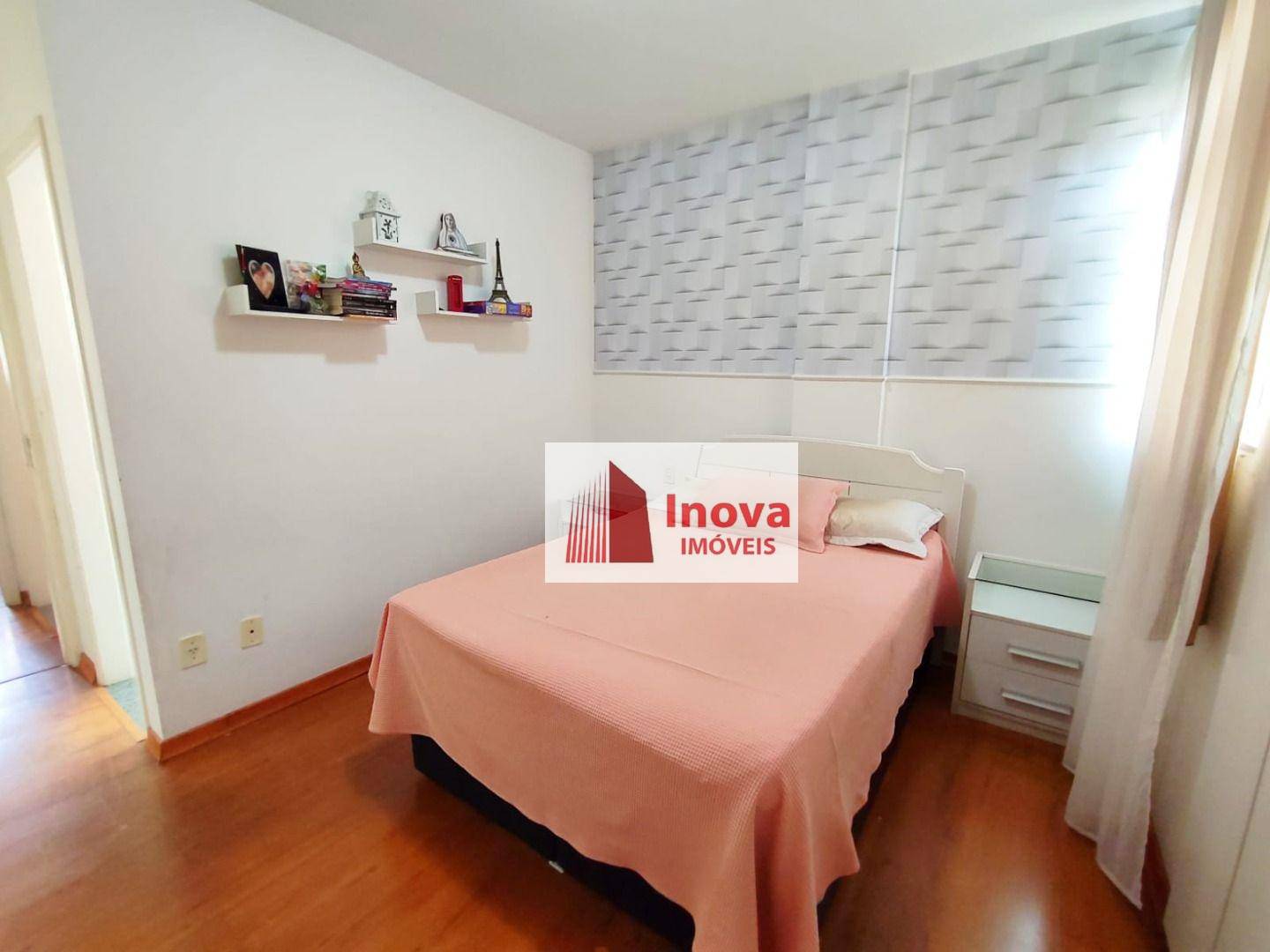 Apartamento à venda com 2 quartos, 75m² - Foto 14