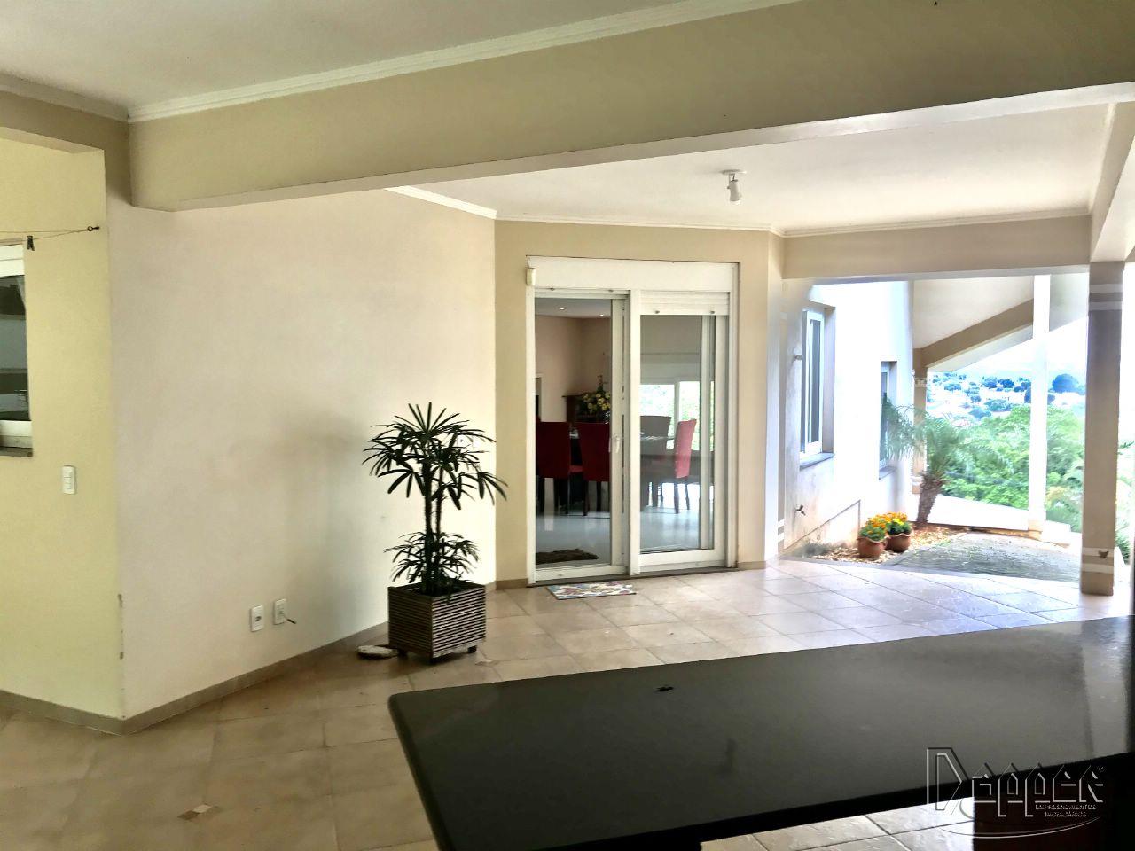 Casa à venda com 3 quartos, 268m² - Foto 15