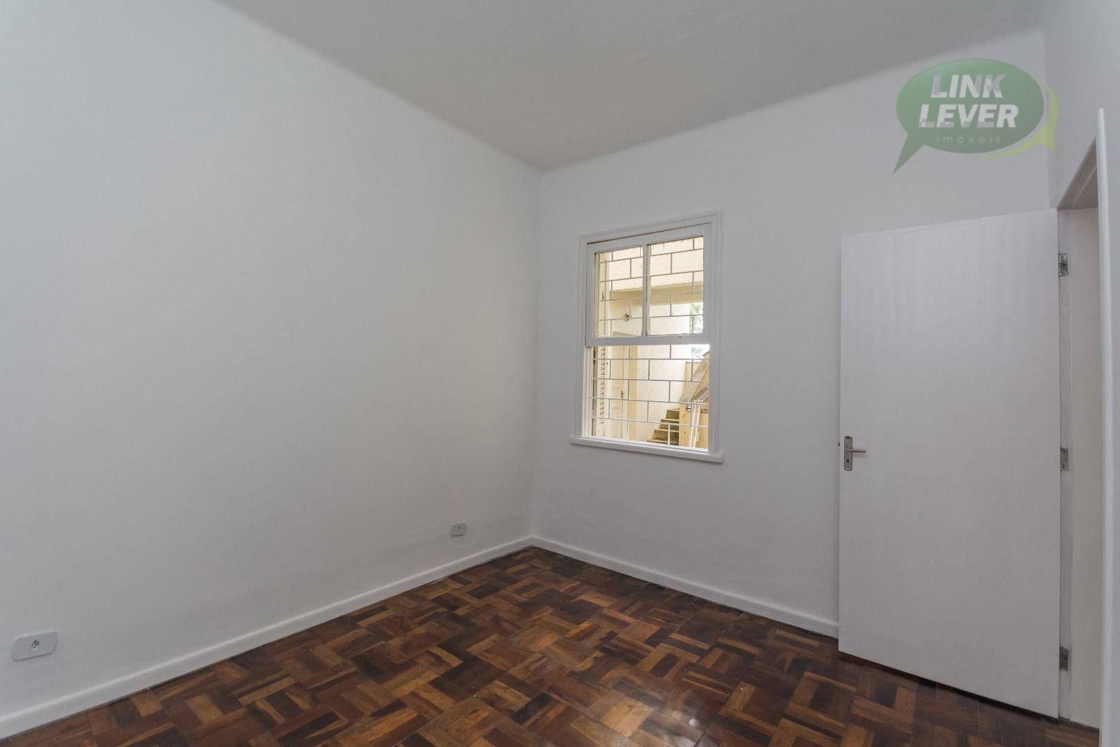 Apartamento para alugar com 3 quartos, 135m² - Foto 22