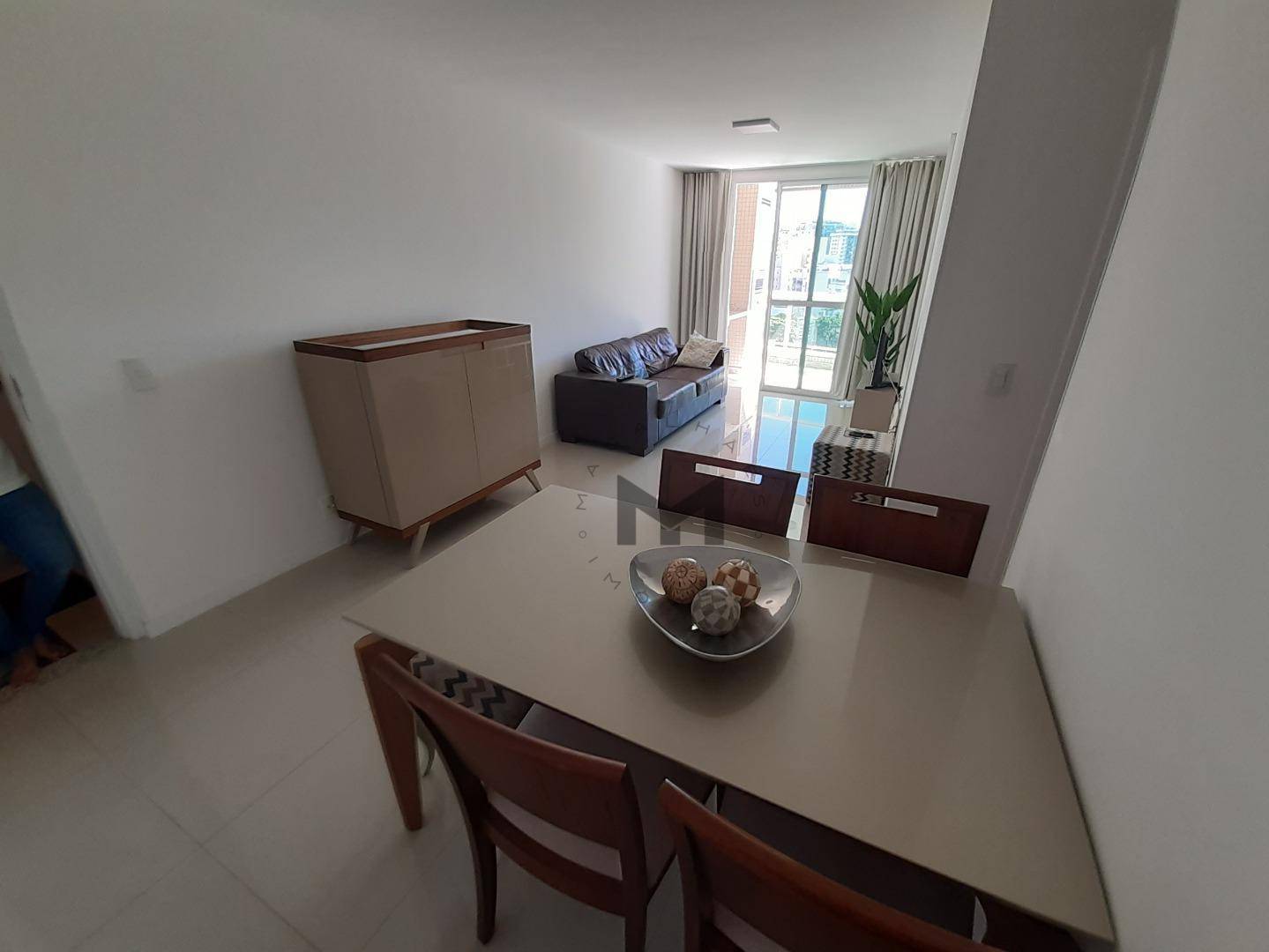 Apartamento à venda com 2 quartos, 85m² - Foto 4