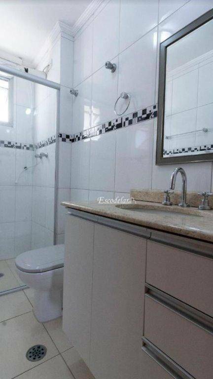 Apartamento à venda com 3 quartos, 107m² - Foto 13