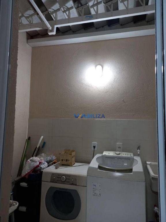 Sobrado à venda com 3 quartos, 120m² - Foto 13