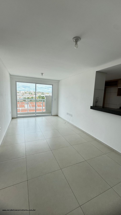 Apartamento para alugar com 2 quartos, 63m² - Foto 3
