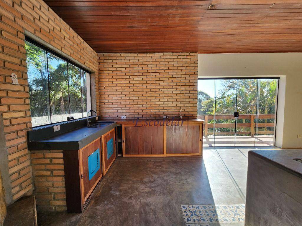 Casa de Condomínio à venda com 3 quartos, 205m² - Foto 5