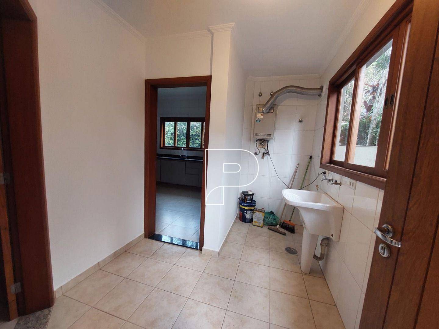 Casa de Condomínio à venda com 3 quartos, 360m² - Foto 19