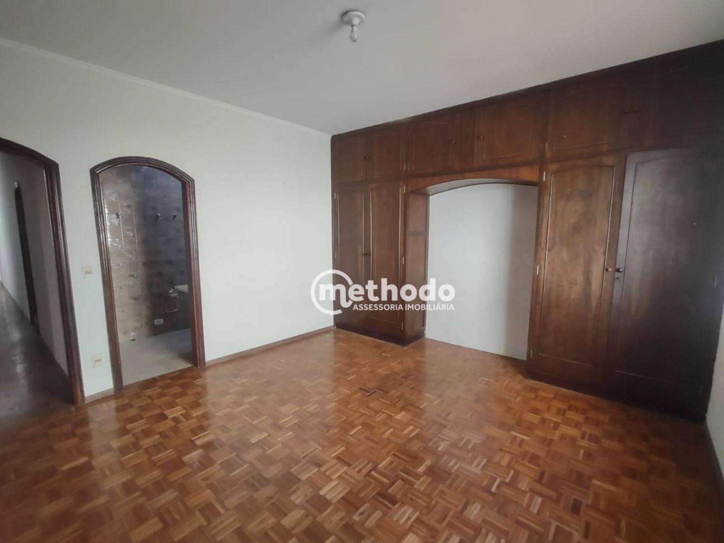 Casa à venda com 4 quartos, 236m² - Foto 15