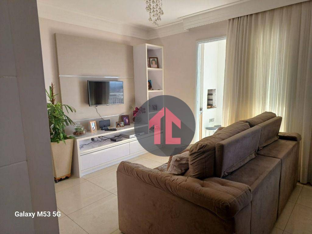 Apartamento à venda com 3 quartos, 87m² - Foto 2