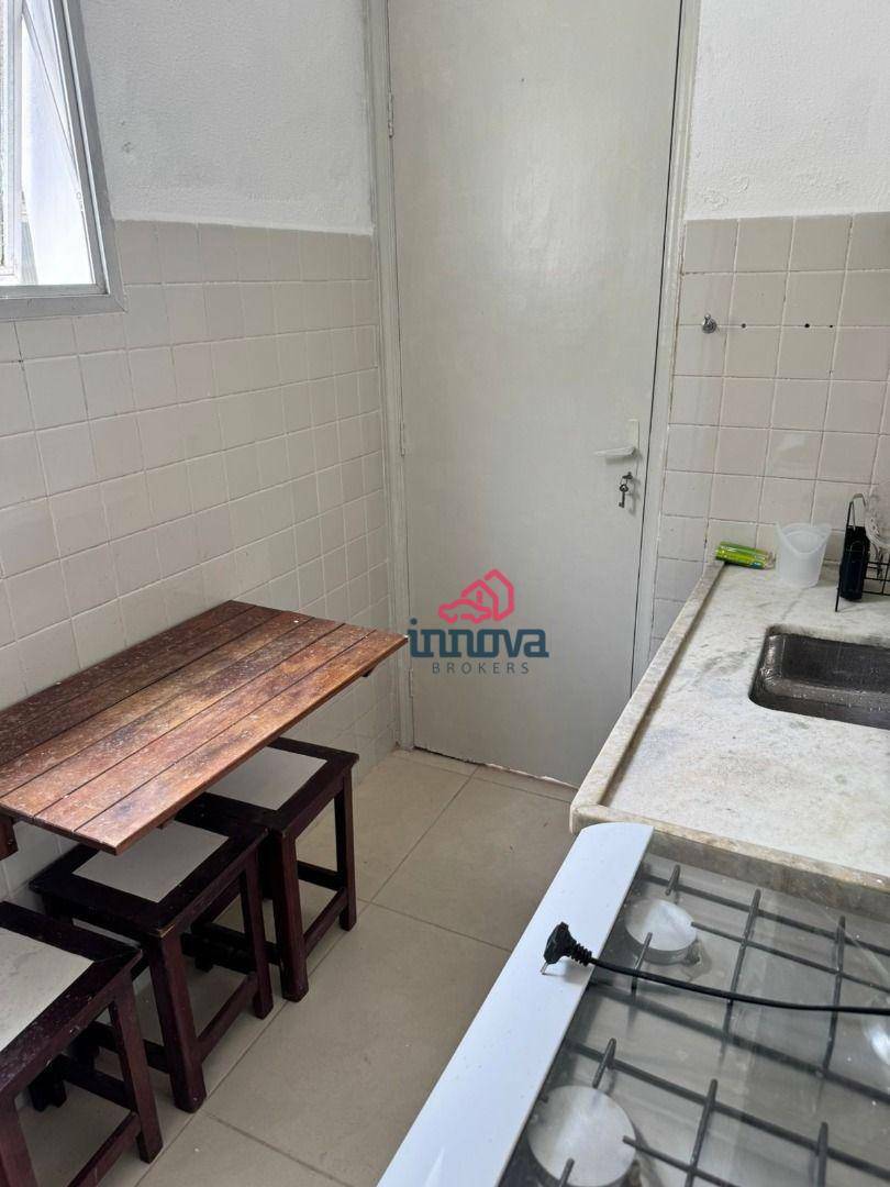 Apartamento à venda com 1 quarto, 35m² - Foto 2