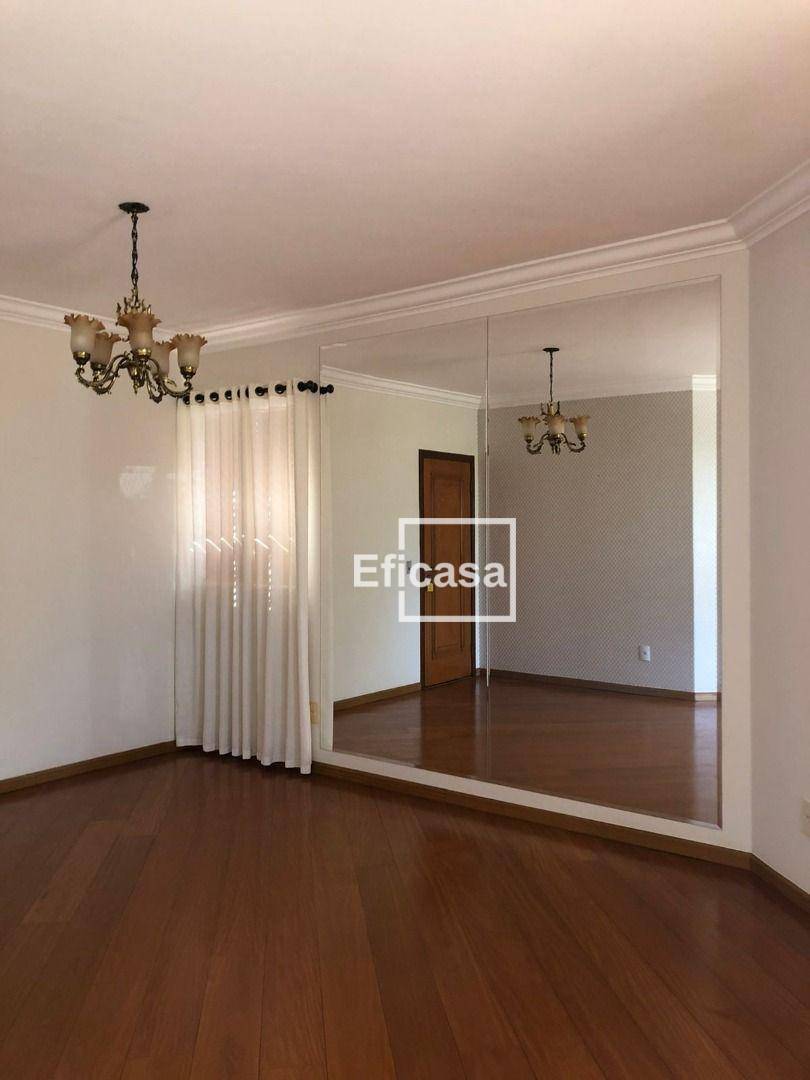 Apartamento à venda com 3 quartos, 165m² - Foto 1