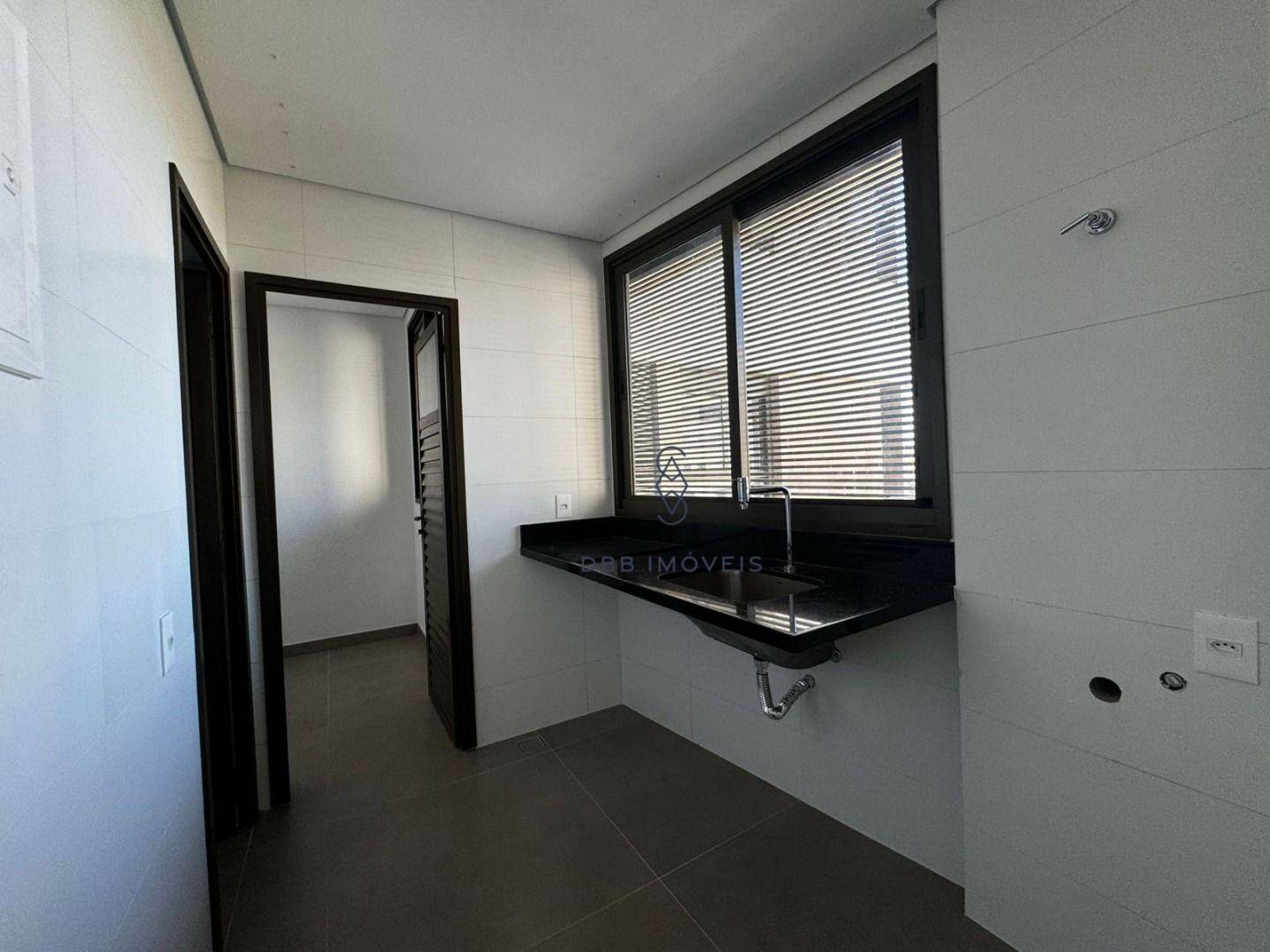 Apartamento à venda com 3 quartos, 114m² - Foto 16