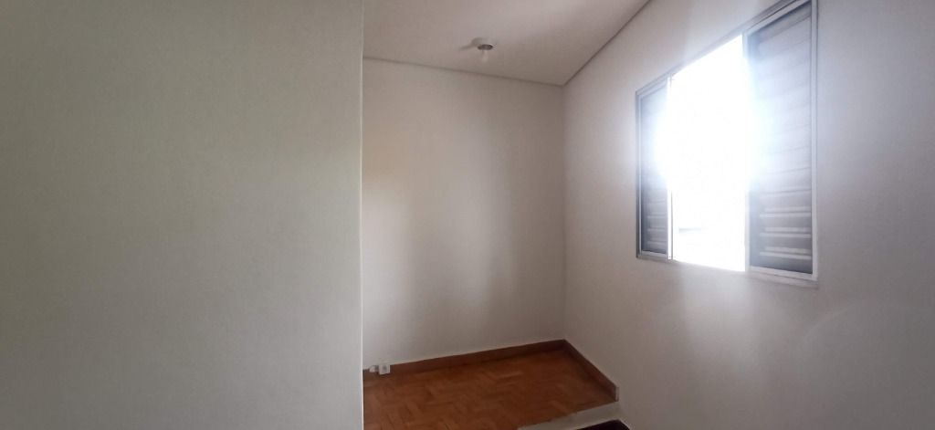 Sobrado para alugar com 2 quartos, 102m² - Foto 6