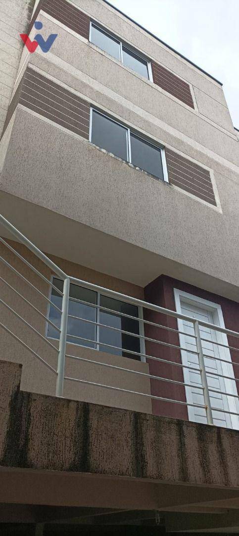 Sobrado à venda com 3 quartos, 200m² - Foto 2