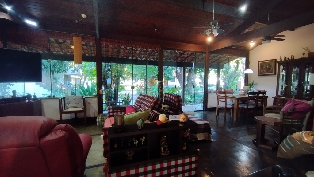 Casa à venda com 7 quartos, 3200m² - Foto 19
