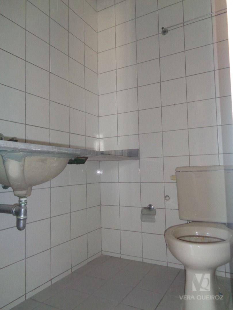 Apartamento à venda com 3 quartos, 73m² - Foto 11