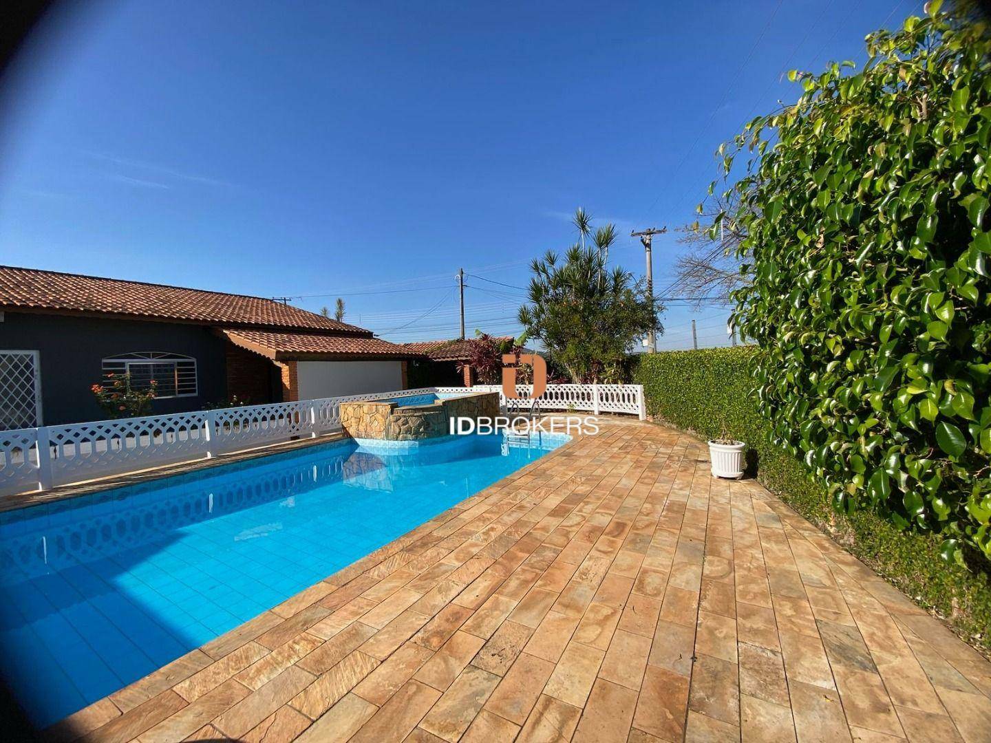 Casa, 3 quartos, 307 m² - Foto 1