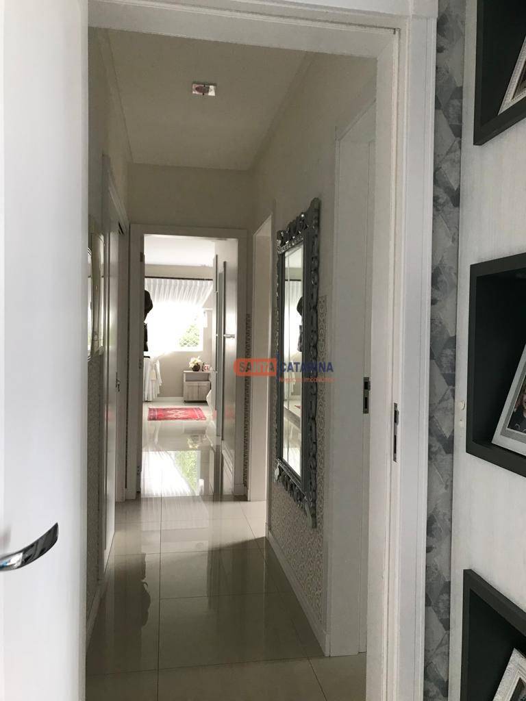 Apartamento à venda com 3 quartos, 119m² - Foto 10