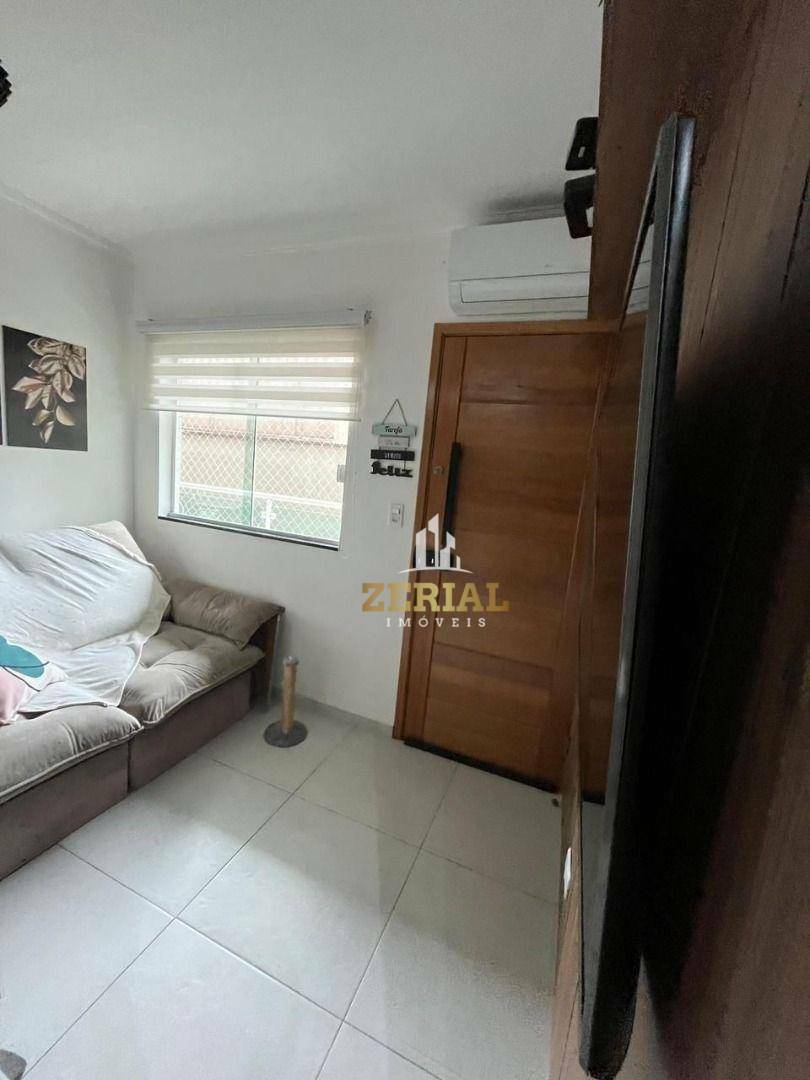 Sobrado à venda com 2 quartos, 47m² - Foto 4