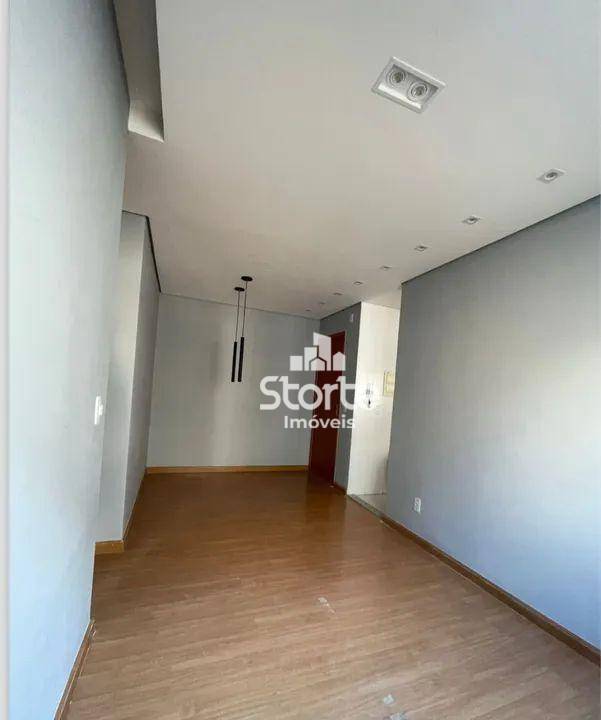 Apartamento à venda com 2 quartos, 50m² - Foto 2