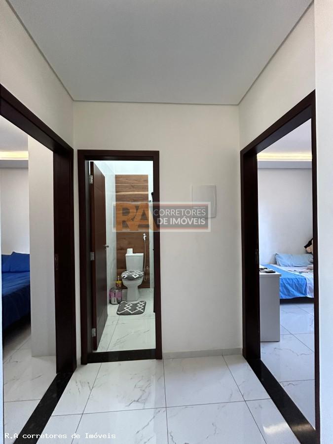 Sobrado à venda com 2 quartos, 140m² - Foto 13