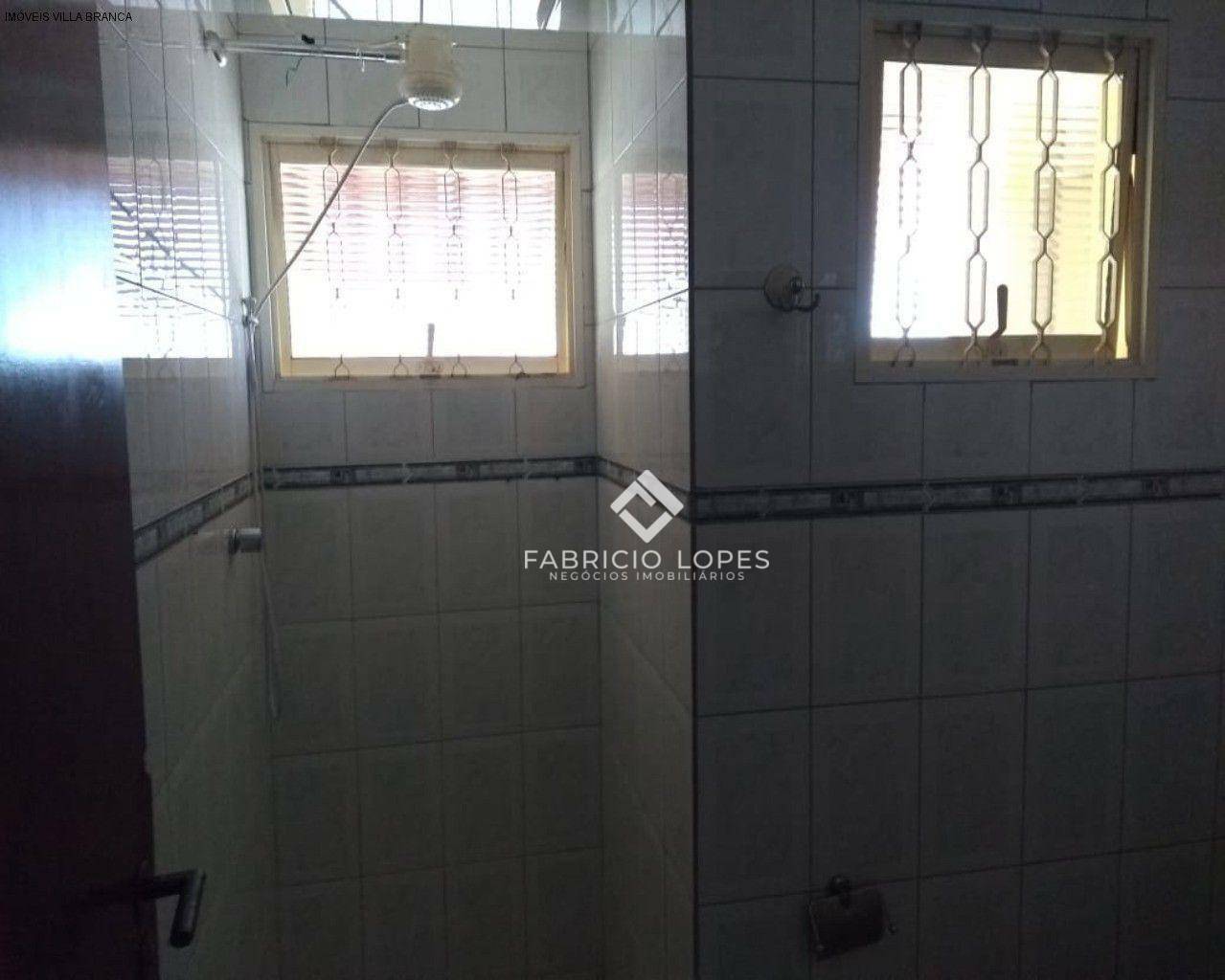 Casa à venda com 3 quartos, 103m² - Foto 4