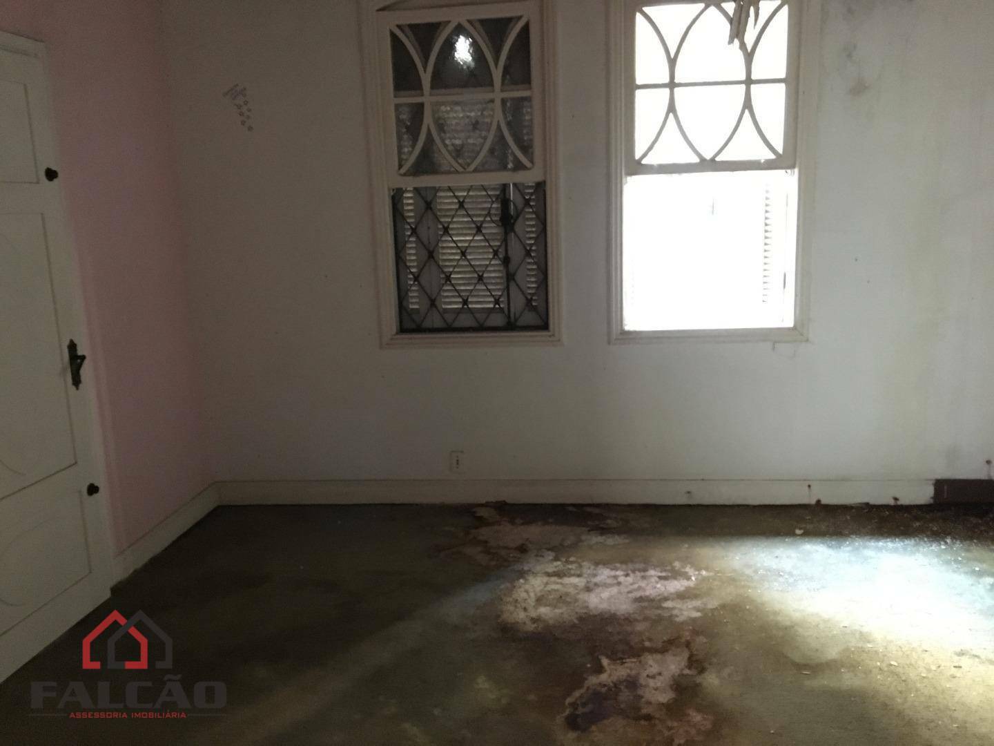 Sobrado para alugar com 3 quartos, 330m² - Foto 12