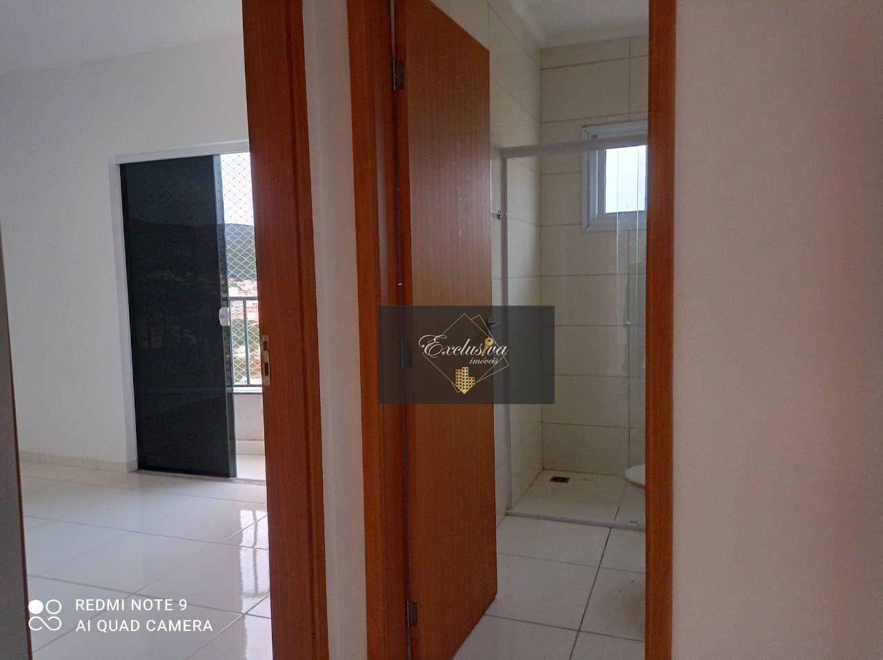 Apartamento à venda com 2 quartos, 69m² - Foto 5