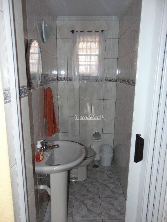 Casa à venda com 3 quartos, 220m² - Foto 17