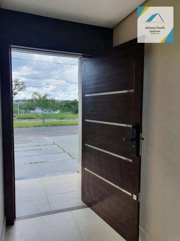 Casa à venda com 4 quartos, 300m² - Foto 5