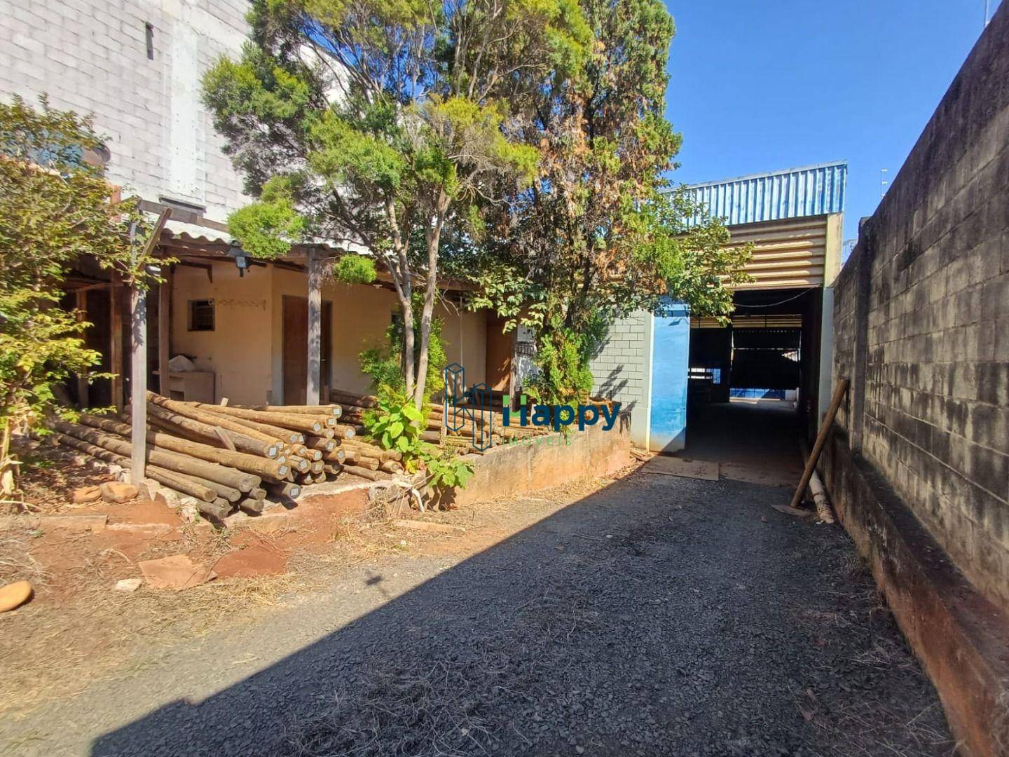 Depósito-Galpão, 272 m² - Foto 1