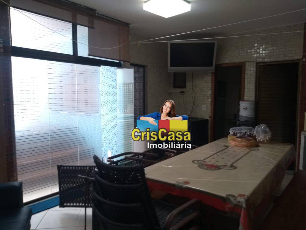 Cobertura à venda com 4 quartos, 200m² - Foto 2