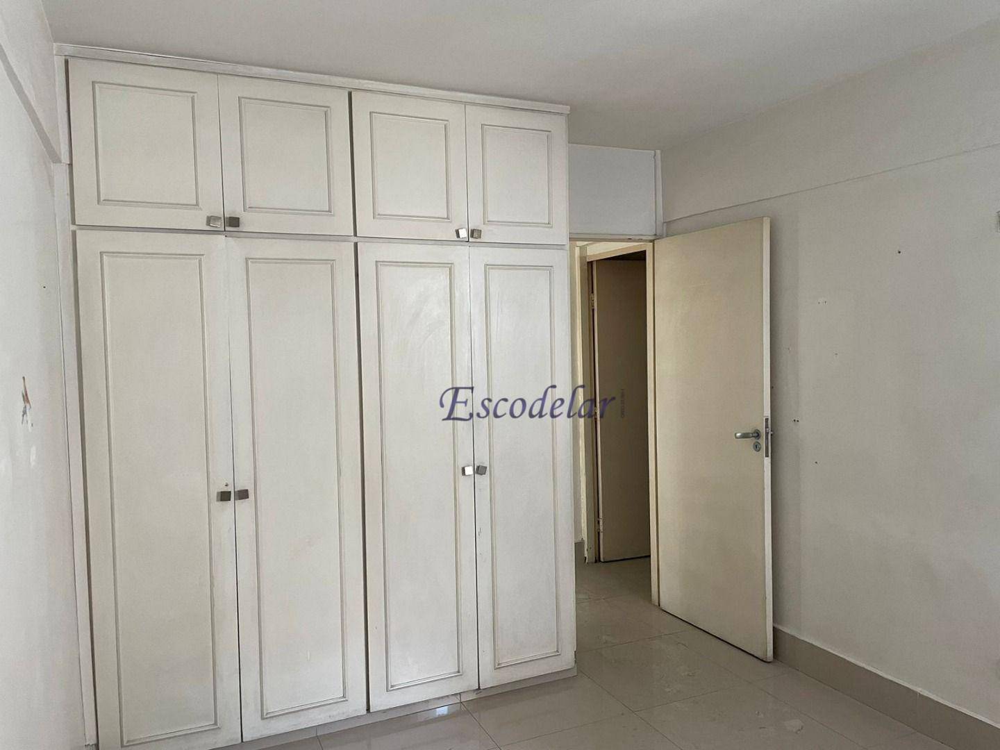 Apartamento à venda com 3 quartos, 122m² - Foto 8