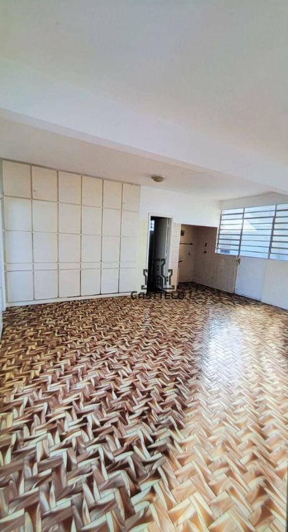 Casa à venda com 5 quartos, 174m² - Foto 15